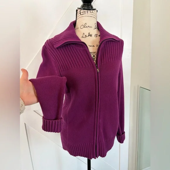 Northern Reflections Zip Up - Picture 2 of 5